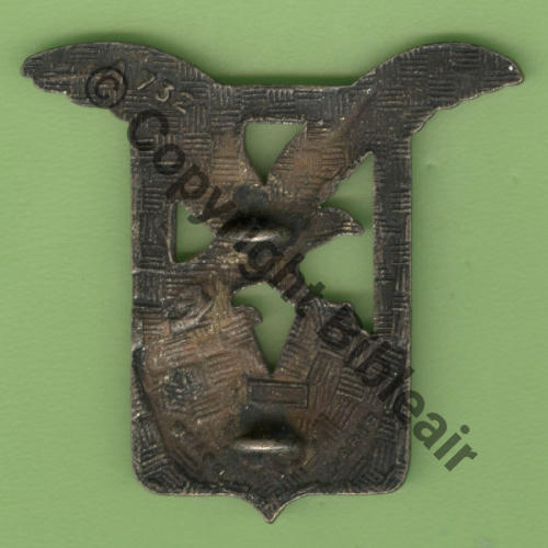 A0732 64e.ET (BEARN.MAINE) EVREUX Aigle argente  DrP 2Anneaux vertic Guilloche Embouti leger Src.Y.GENTY 